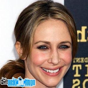 Latest Picture Of Actress Vera Farmiga