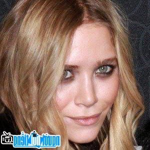 A Portrait Picture of Female television actress Ashley Olsen