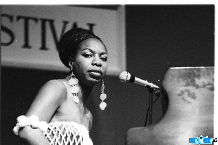 Nina Simone is a very active human rights activist