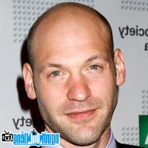 Latest Picture of TV Actor Corey Stoll