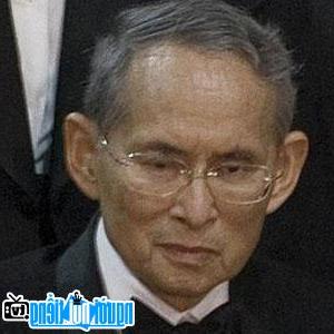 Image of Bhumibol Adulyadej