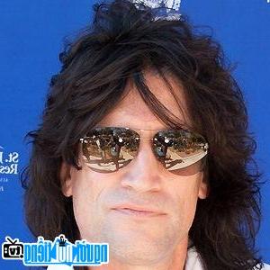 A New Picture of Tommy Thayer- Famous Rock Singer Portland- Oregon