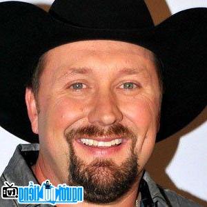 Latest Picture of Country Singer Tate Stevens