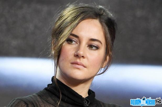 Photo Portrait of Shailene Woodley