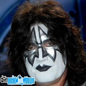 Portrait of Tommy Thayer