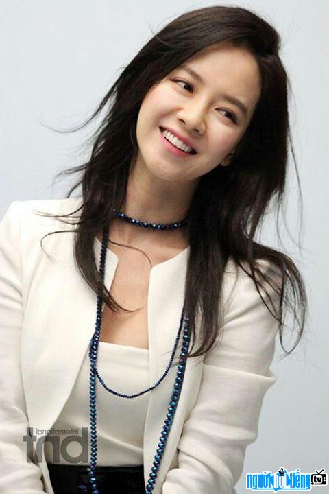 Song Ji-hyo - Actress who came up from high school