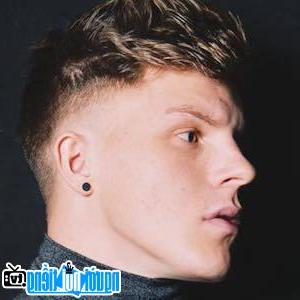 Image of Nathan Grisdale