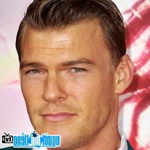 A New Picture of Alan Ritchson- Famous TV Actor Grand Forks- North Dakota
