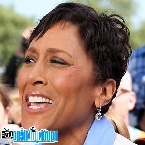 Latest Picture of TV Host Robin Rene Roberts