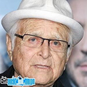 Một hình ảnh chân dung của Nhà sản xuất truyền hình Norman Lear