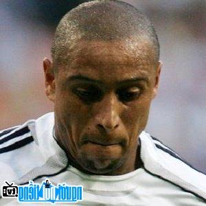 A New Photo Of Roberto Carlos- Famous Spanish Soccer Player