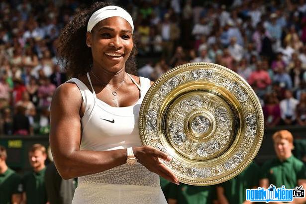 Serena Williams tay vợt nữ số 1 thế giới