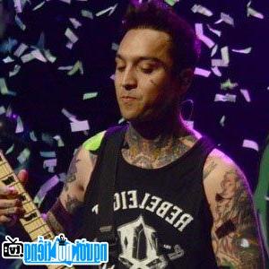 Guitar Tony Perry Latest Picture