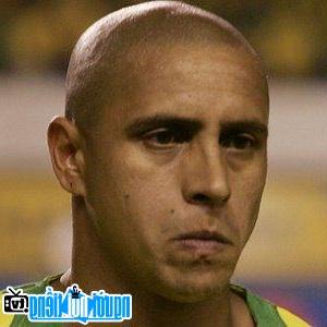 Một hình ảnh chân dung của Cầu thủ bóng đá Roberto Carlos