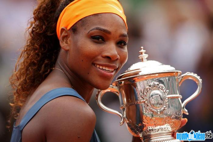 Serena Williams tượng đài của làng quần vợt thế giới