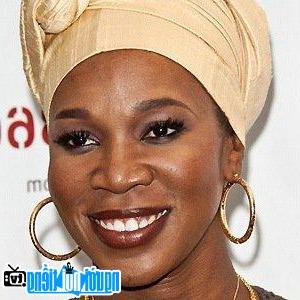 Foot Photo Dung India Arie