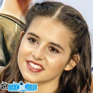 One Portrait Picture by Pop Singer Carly Rose Sonenclar