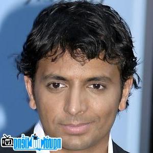 A portrait picture of M Night Shyamalan Director