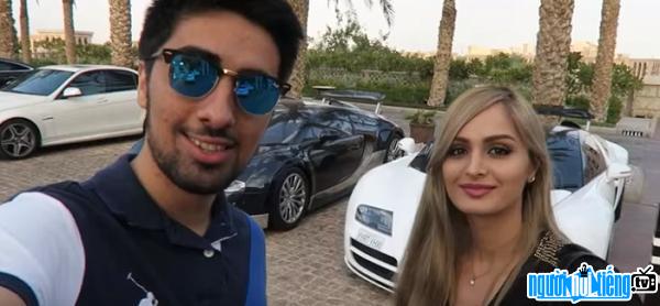 Mo Vlogs Youtube Star And His Co-Star