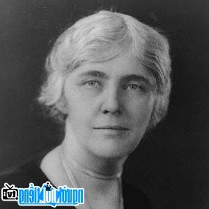 Image of Lou Henry Hoover