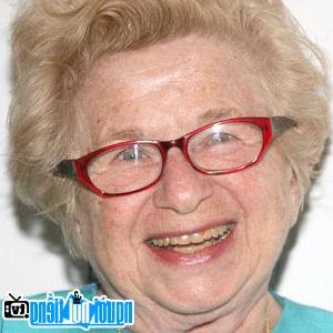 Image of Dr Ruth Westheimer