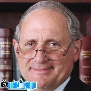 Image of Carl Levin