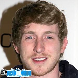 Latest Picture Of Singer Rapper Asher Roth