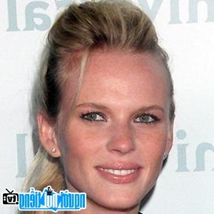 Latest picture of Model Anne Vyalitsyna