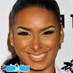 A Portrait Picture of Reality Star Laura Govan