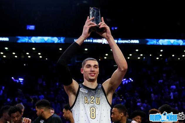Zach LaVine Basketball Player Picture during an award ceremony