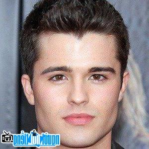A New Picture of Spencer Boldman- Famous TV Actor Dallas- Texas