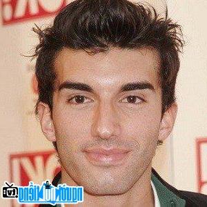 Latest picture of TV Actor Justin Baldoni