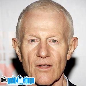Latest Picture of TV Actor Raymond J. Barry