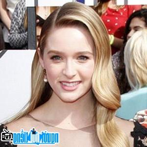 Latest Picture of TV Actress Greer Grammer