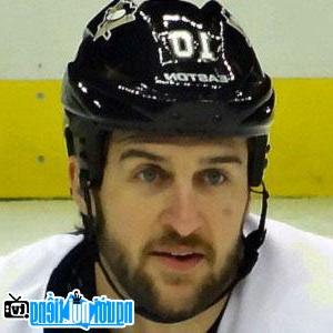Image of Tanner Glass