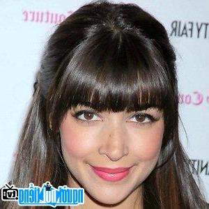 Latest Picture of TV Actress Hannah Simone
