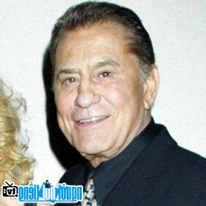 Latest pictures of TV Actor James Farentino