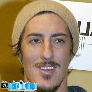 A Portrait Picture of Male TV actor Eric Balfour