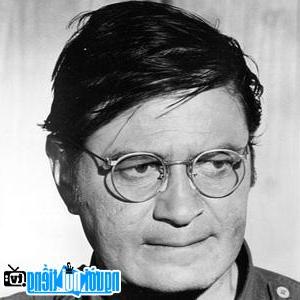 Image of Larry Storch