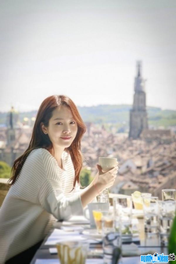 Actress Han Ji-min's latest picture