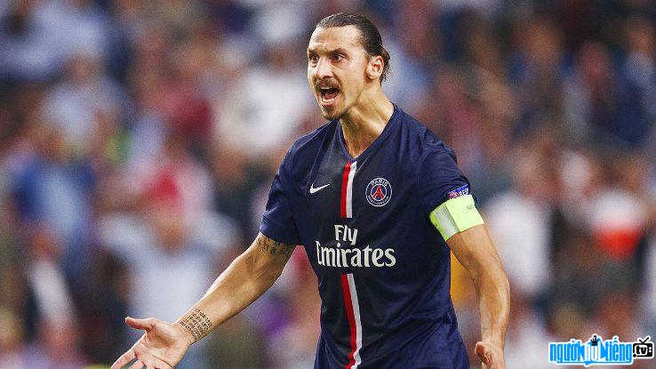 Zlatan Ibrahimovic là cầu thủ xuất sắc nhất Thụy Điển