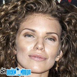 A New Picture of AnnaLynne McCord- Famous TV Actress Atlanta- Georgia