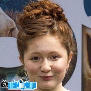 Latest Picture of Television Actress Emma Kenney