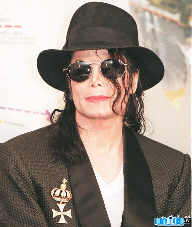 Ca sĩ nhạc pop Michael Jackson