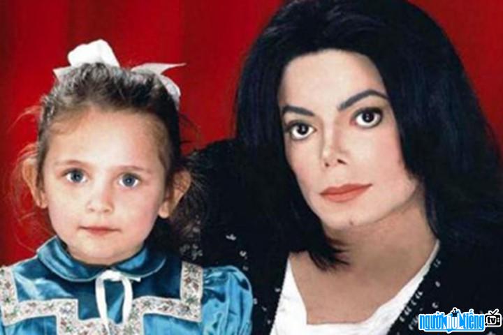 Michael Jackson and his daughter