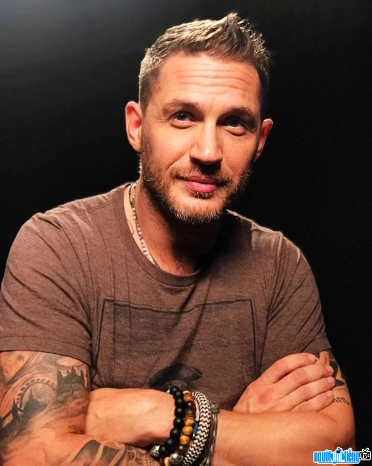 Latest picture of Actor Tom Hardy