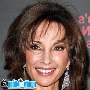 A portrait of the Opera Woman Susan Lucci