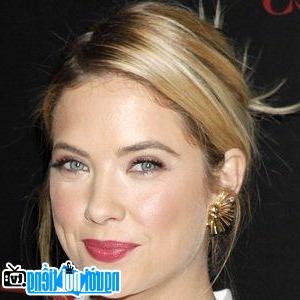 Latest Picture of TV Actress Ashley Benson