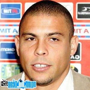 A portrait image of Ronaldo soccer player