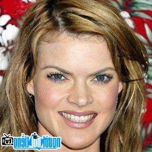 Picture of feet Dung Missi Pyle
